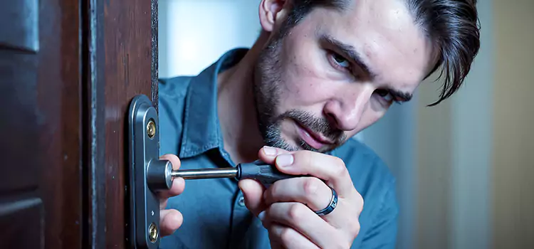 Eviction Locksmith Hempstead