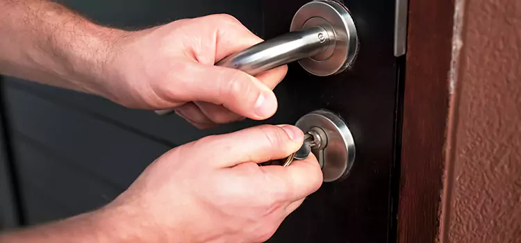 Door Closer Repair & Installation Hempstead